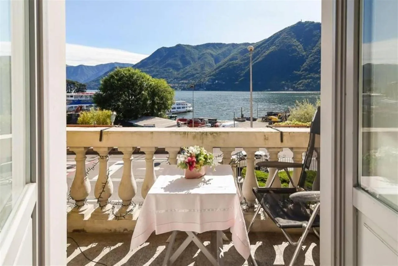 La Finestra Sul Lago Como Apartment