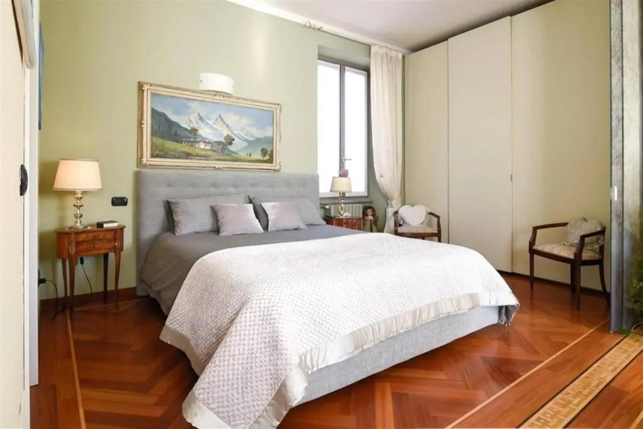 Apartment La Finestra Sul Lago Como Italy